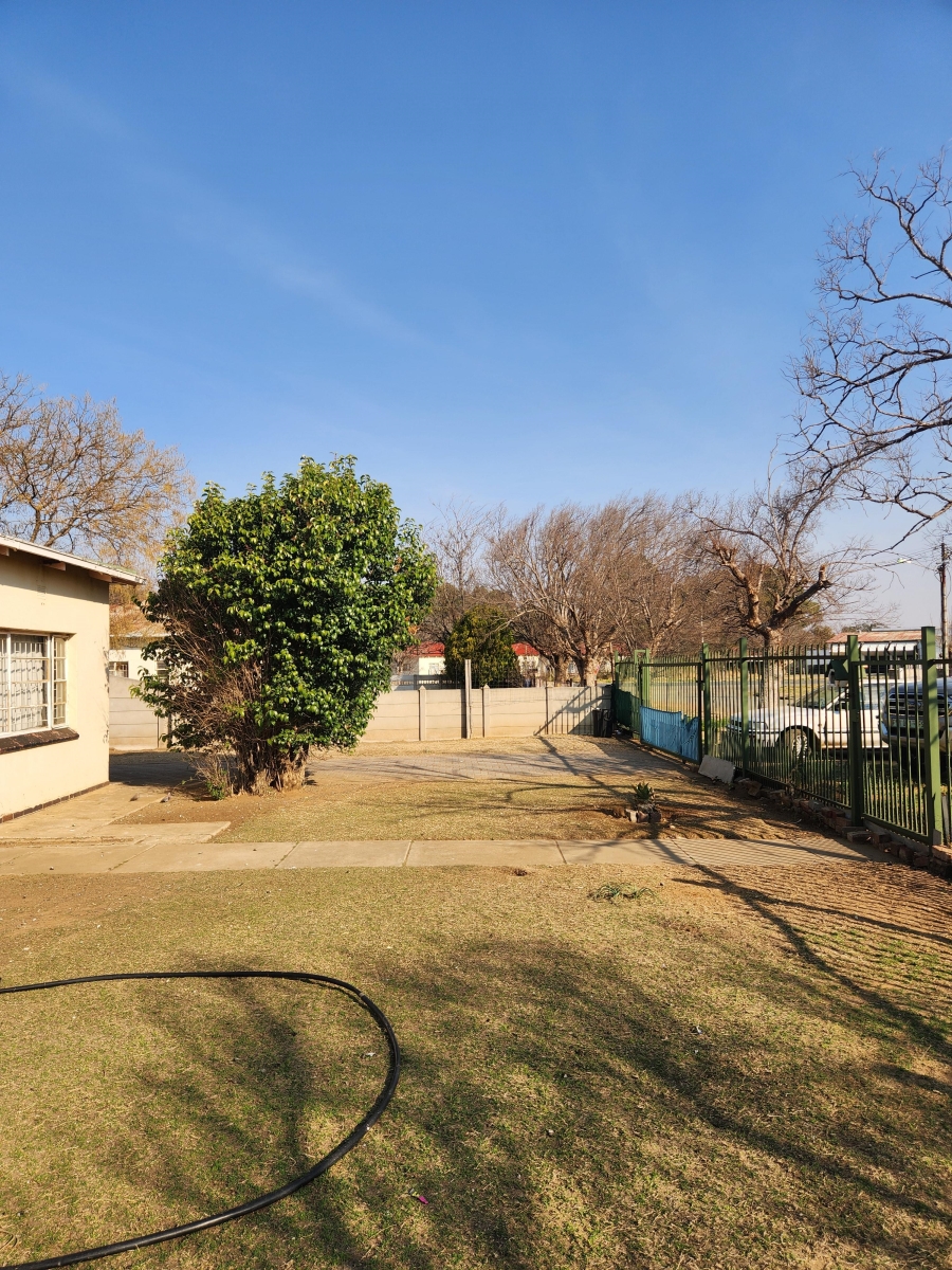 4 Bedroom Property for Sale in Hennenman Free State
